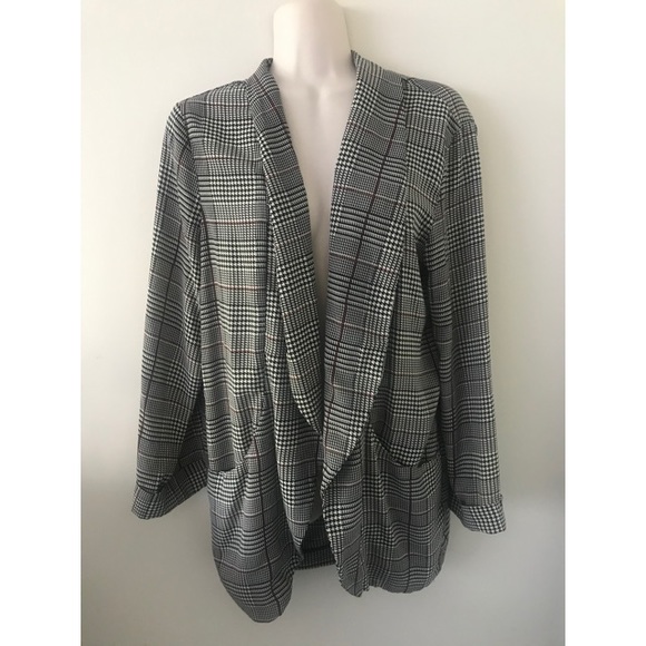 Nordstrom Jackets & Blazers - 🌿 Nordstrom Lightweight Gingham Plaid Blazer